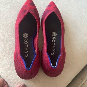 Rothy’s red size 7